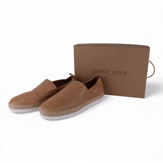 Gentle Souls by Kenneth Cole Liz Journey Sporty 2 Slip-On Shoes – Tan