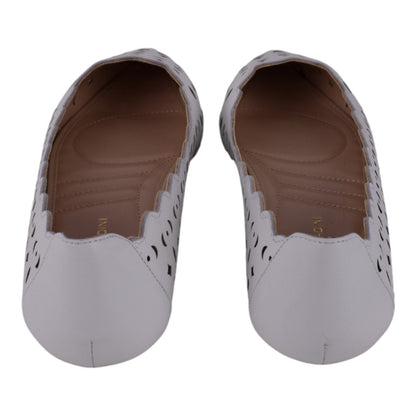Adrienne Vittadini FORST Leather Laser-Cut Flats – White (Size 8M)