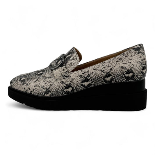 Naturalizer Somerset Loafers – Alabaster Snake Print