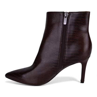 Nine West Fayla Dark Brown Textured Ankle Boots – Size 6M