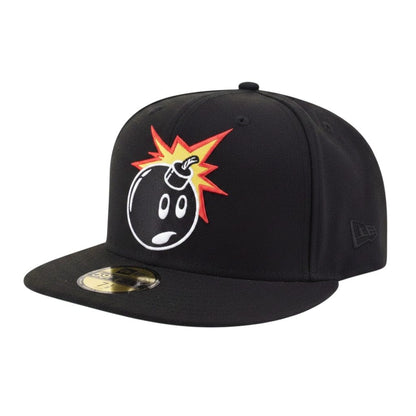 New Era The Hundreds Bomb Fitted Cap in Black, Size 7 1/2