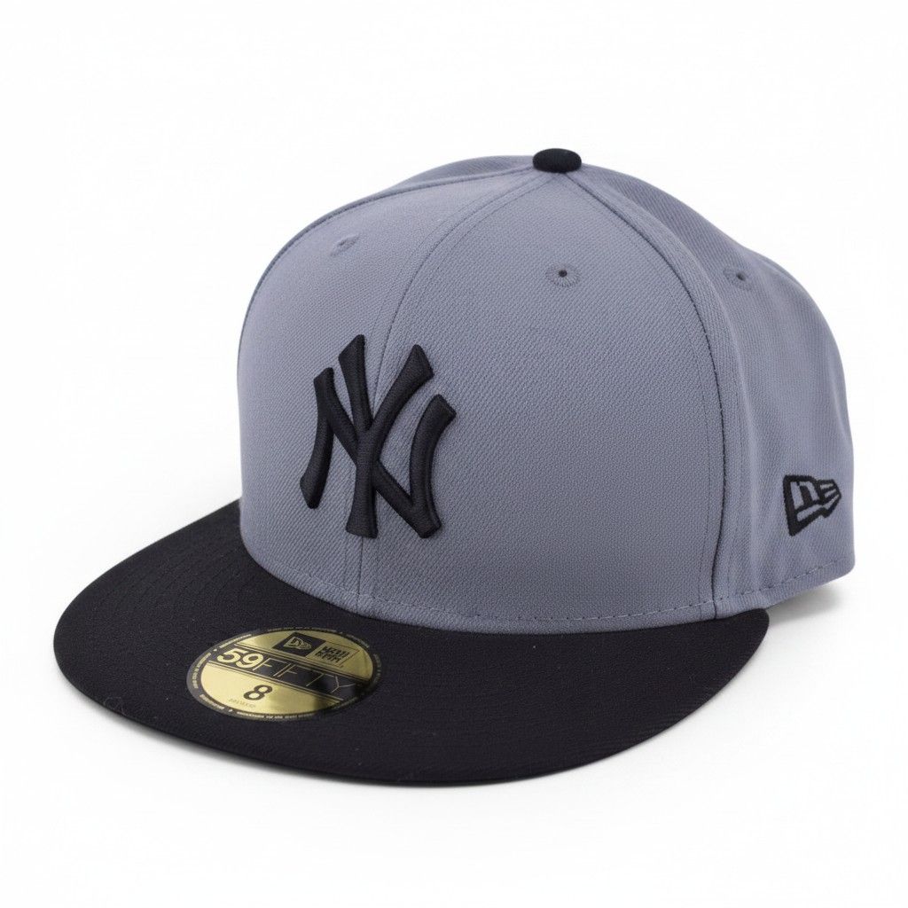 New Era New York Yankees Gray and Black Fitted Cap, Size 8