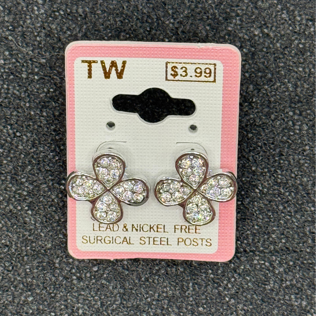 4-Leaf Clover Crystal Stud Earrings – Rose Gold, Gold, or Silver