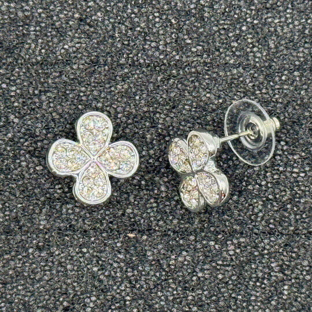 4-Leaf Clover Crystal Stud Earrings – Rose Gold, Gold, or Silver